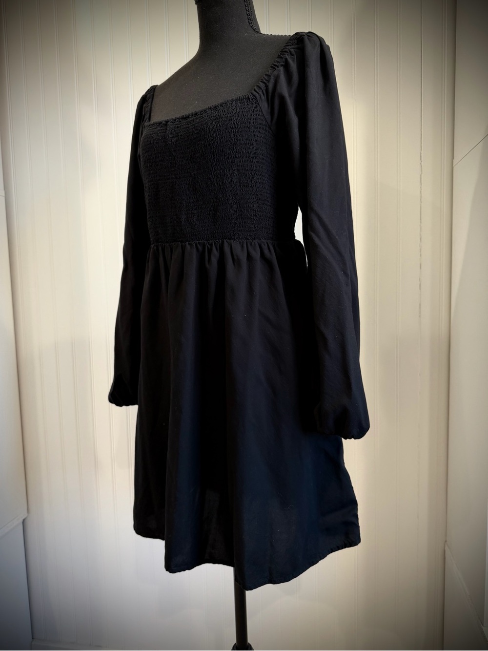 Old Navy Black Smocked Square-Neck Mini Dress with Puff Long Sleeves